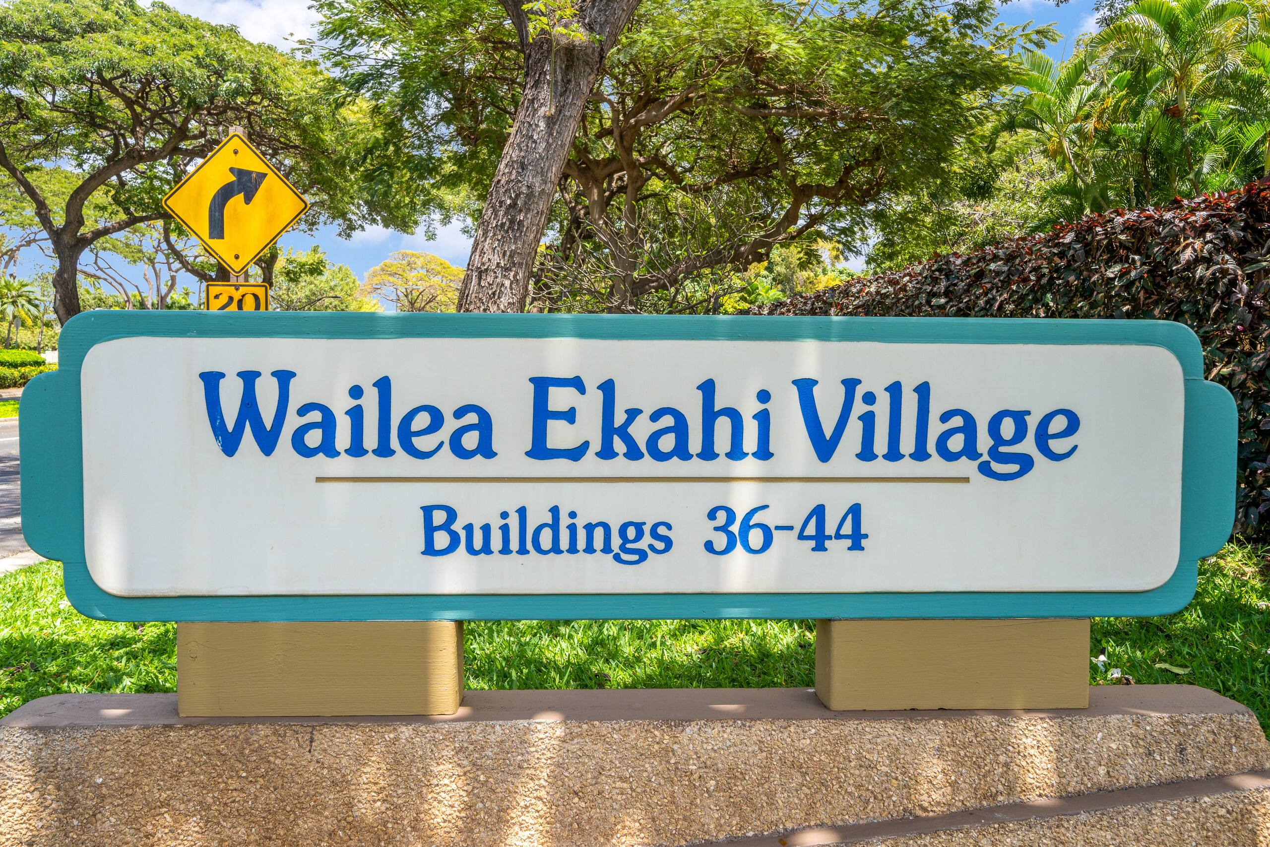 Condo in Kihei · ★4.63 · 1 bedroom · 2 beds · 2 baths - Image 27