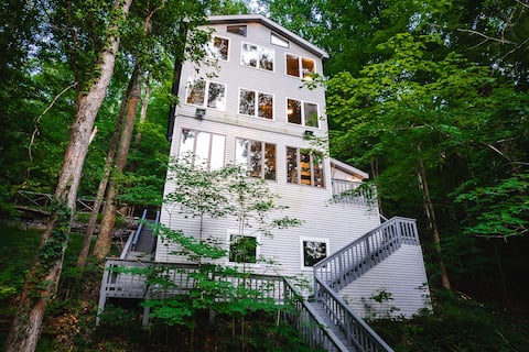 Blackberry Hill Shores