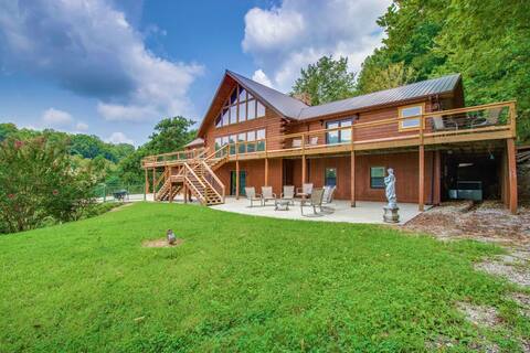 The FadeAway Lodge