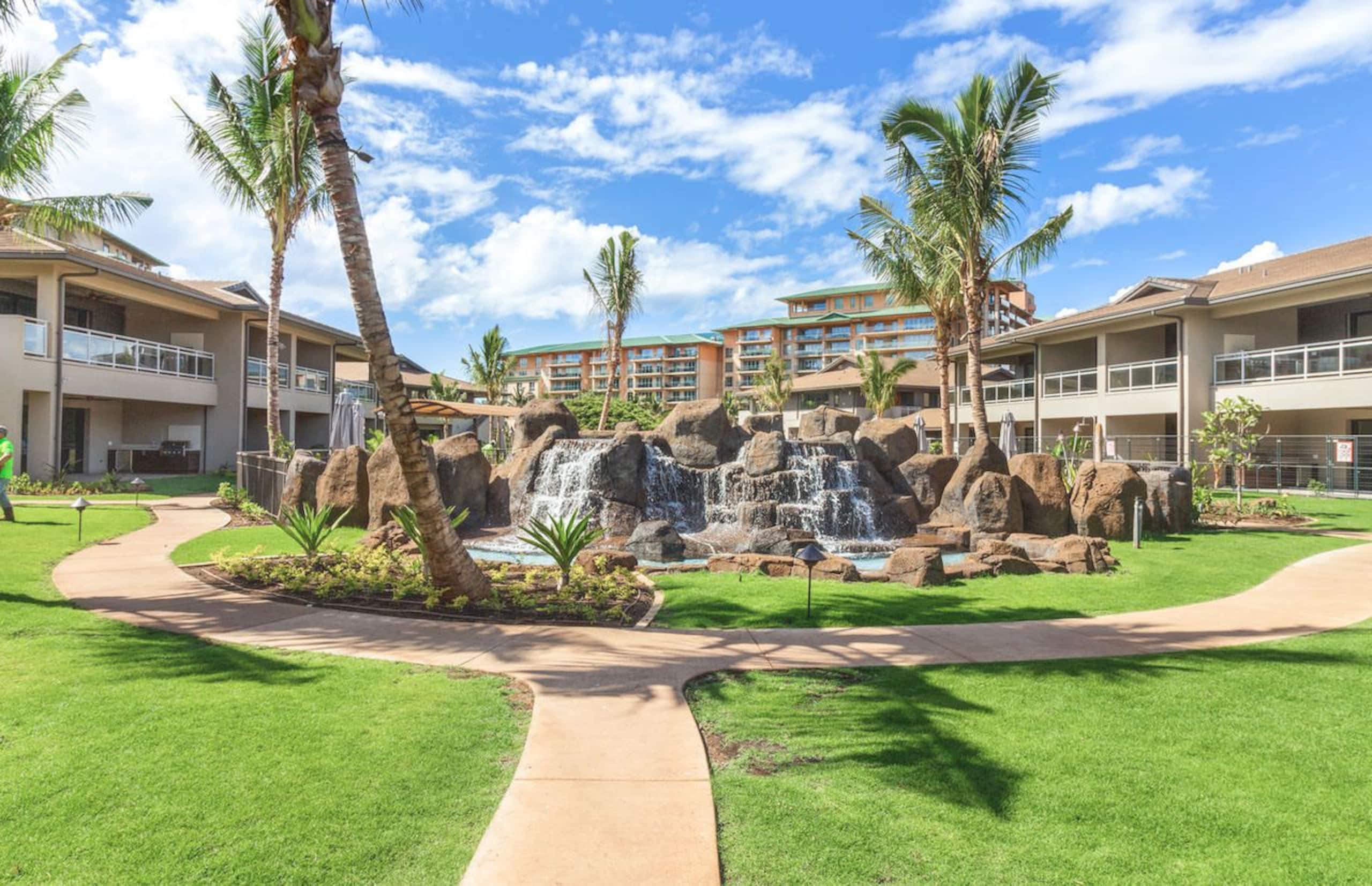 Condo in Lahaina · ★4.93 · 3 bedrooms · 4 beds · 3 baths - Image 27