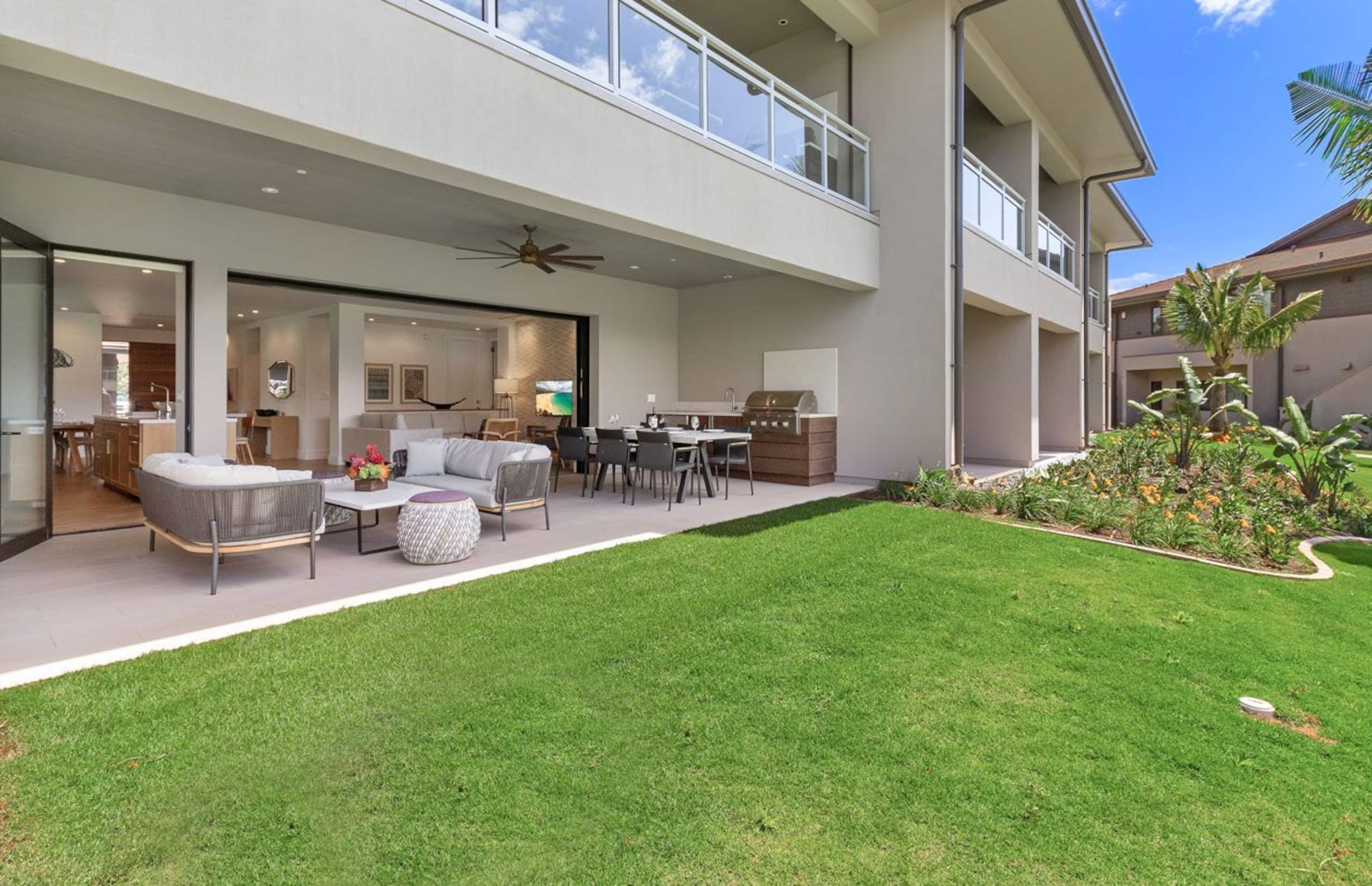 Condo in Lahaina · ★4.93 · 3 bedrooms · 4 beds · 3 baths - Image 2
