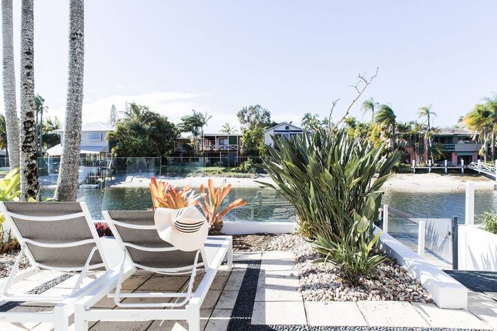 River House – pool – jetty – private beach gallery image 3