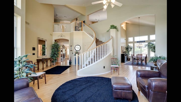 Gilbert Estate-perfect 4 Lg Family|golf|pool Table - Queen Creek, AZ