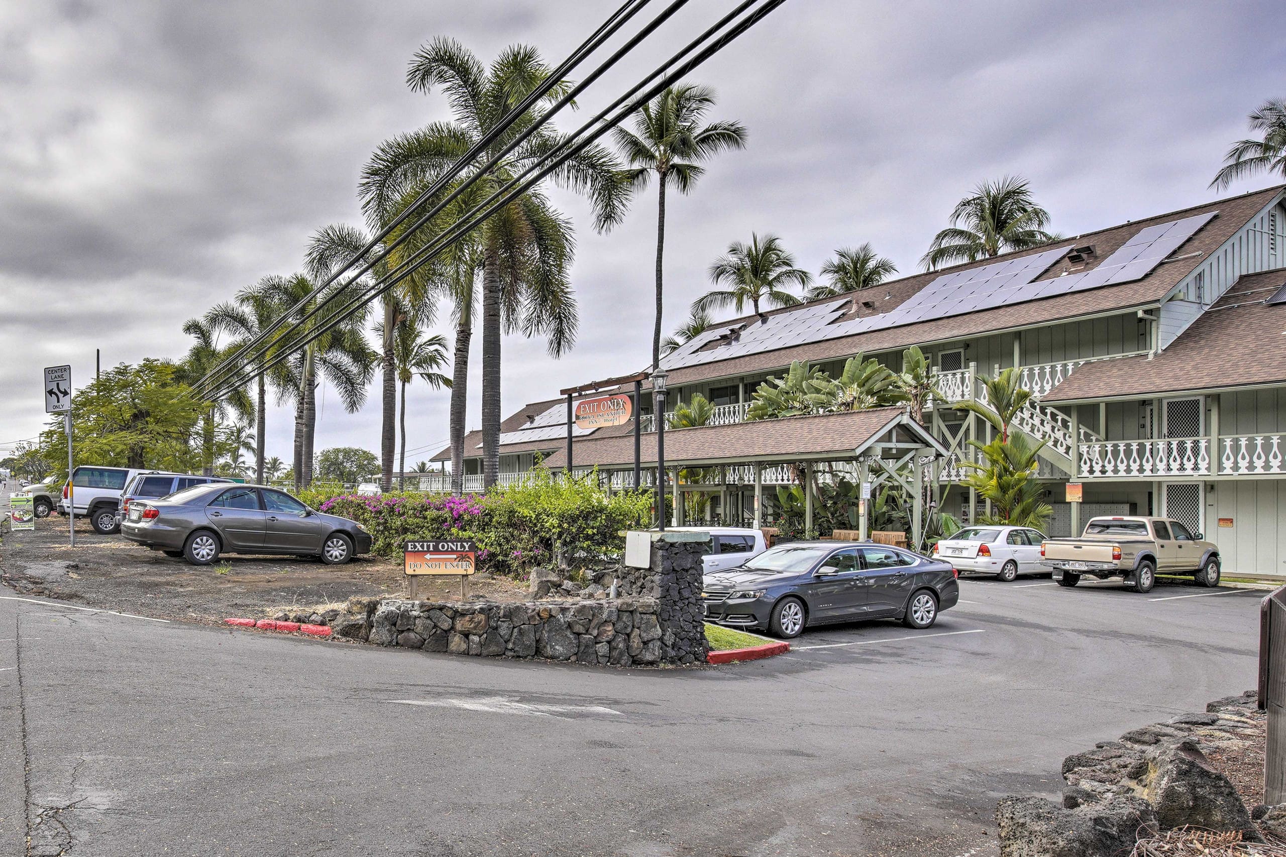 Condo in Kailua-Kona · ★4.0 · Studio · 1 bed · 1 bath - Image 27