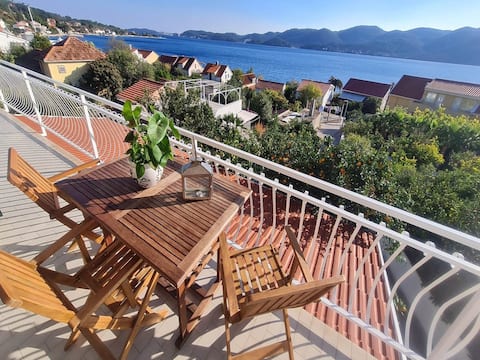 Apartments Klara - One bedroom Apartment with Balcony and Sea View