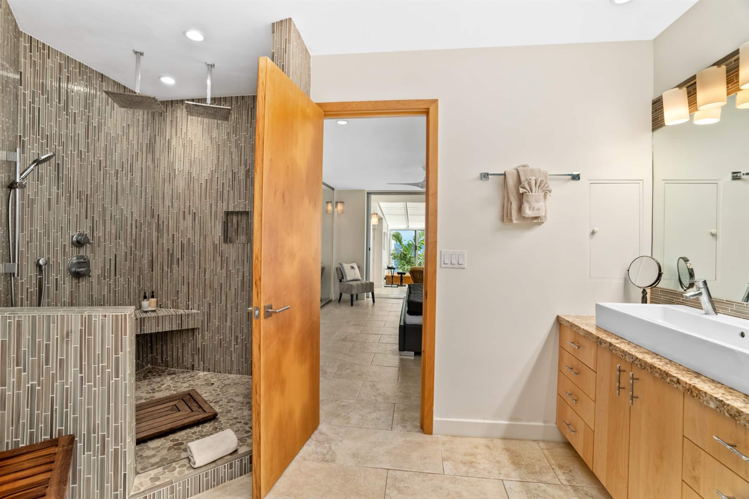 Condo in Princeville · ★4.98 · 2 bedrooms · 4 beds · 2 baths - Image 15