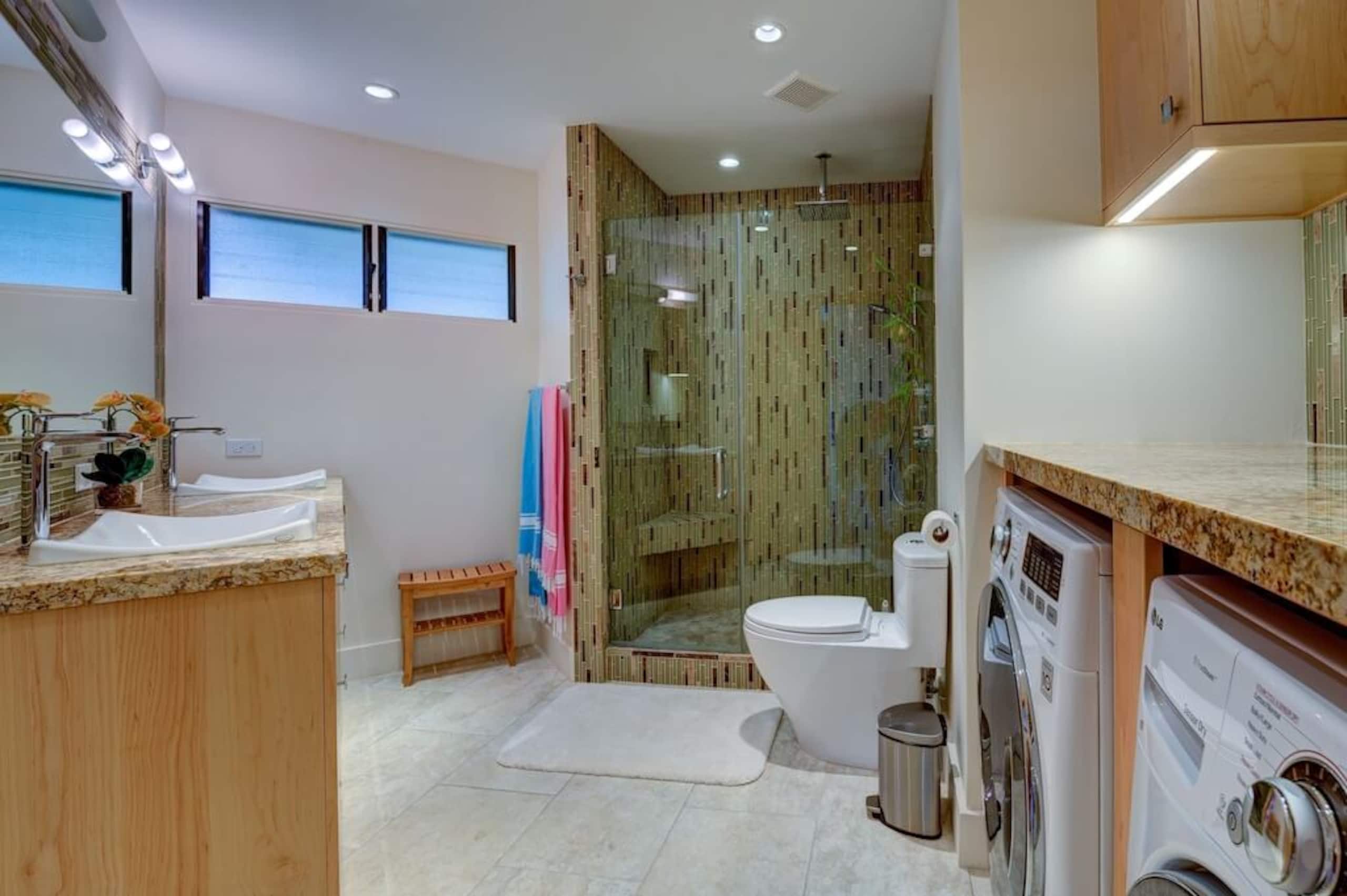 Condo in Princeville · ★4.98 · 2 bedrooms · 4 beds · 2 baths - Image 22
