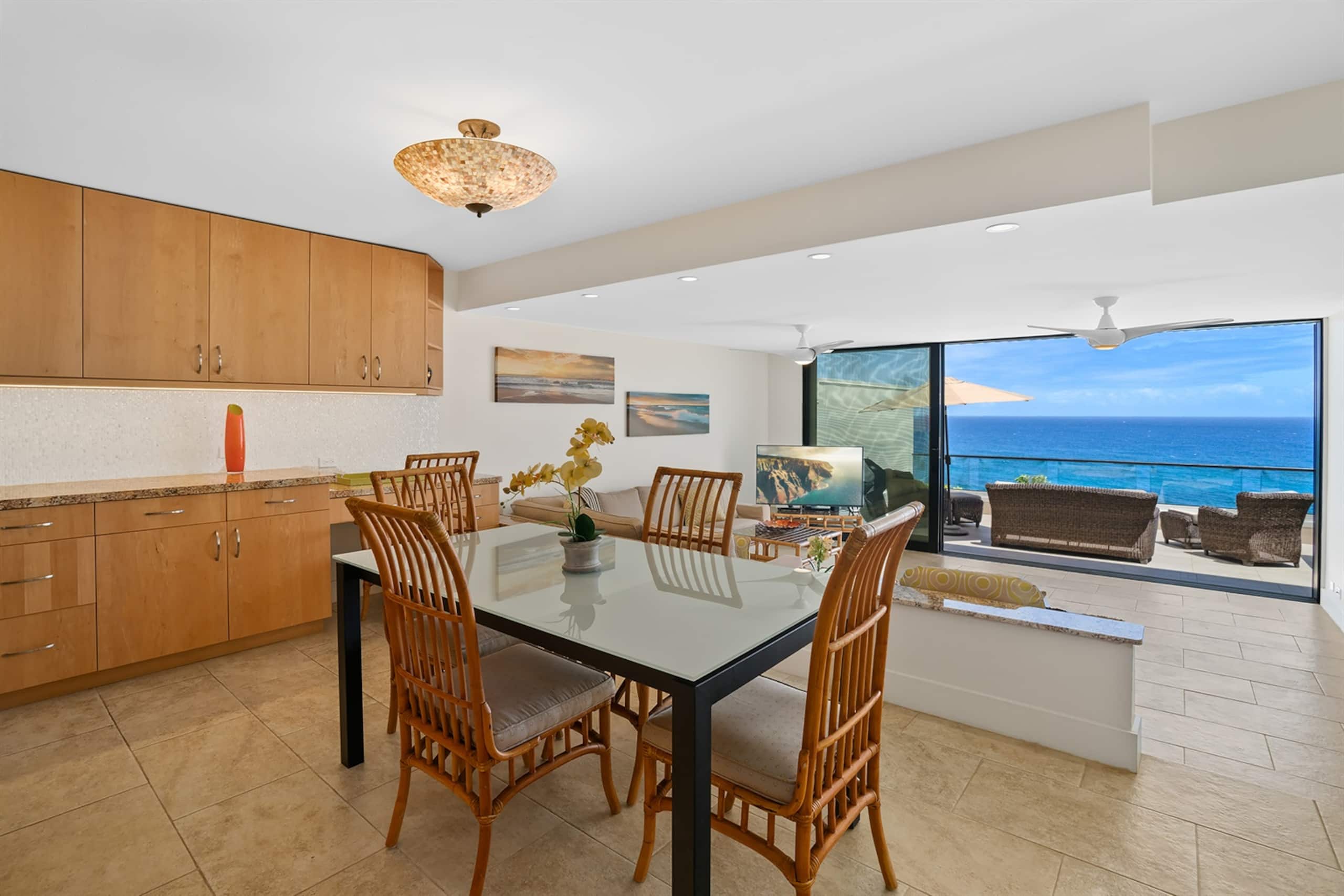 Condo in Princeville · ★4.98 · 2 bedrooms · 4 beds · 2 baths - Image 7