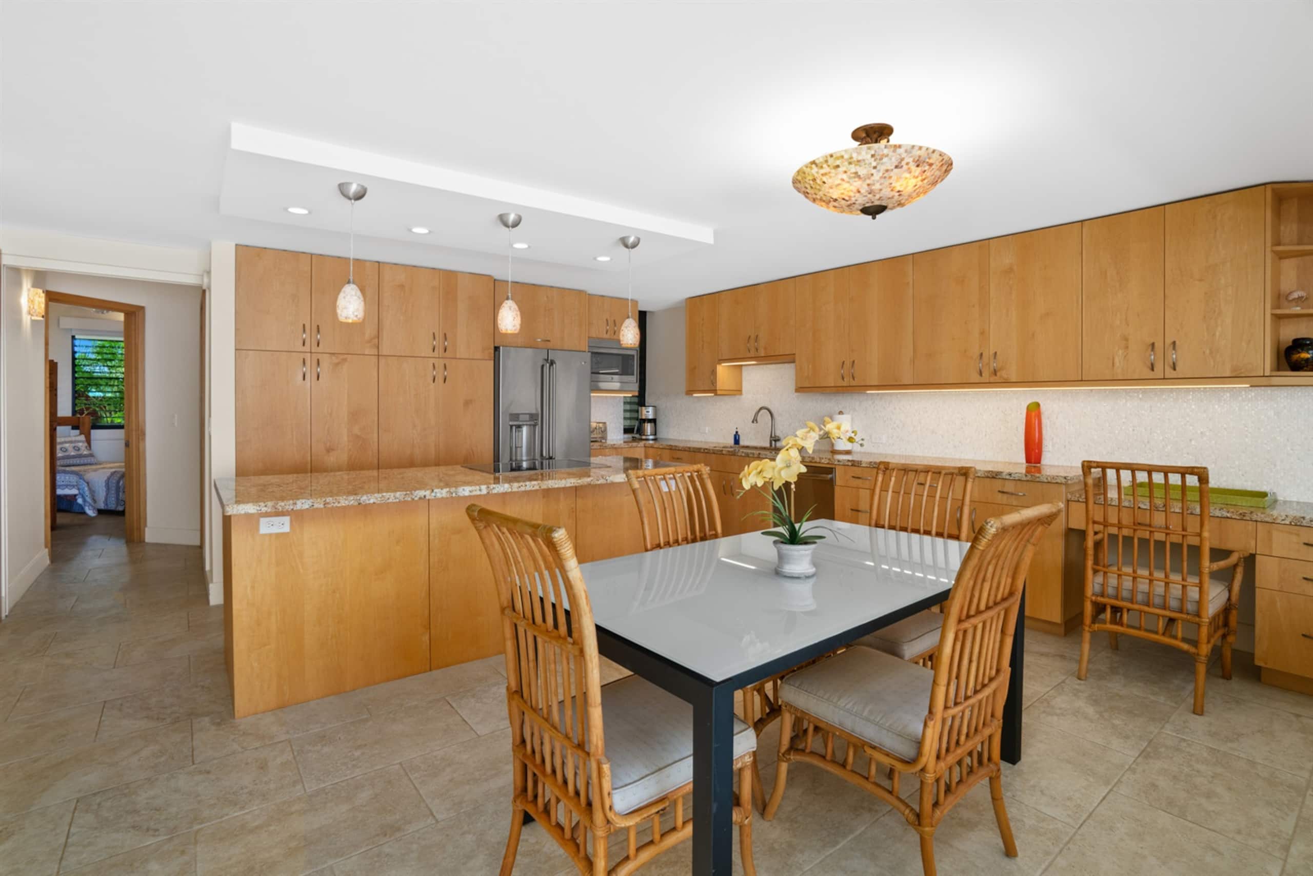 Condo in Princeville · ★4.98 · 2 bedrooms · 4 beds · 2 baths - Image 35