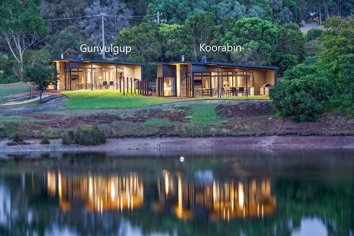 Artisan Koorabin—Lakeside Luxe Retreat next to Spa