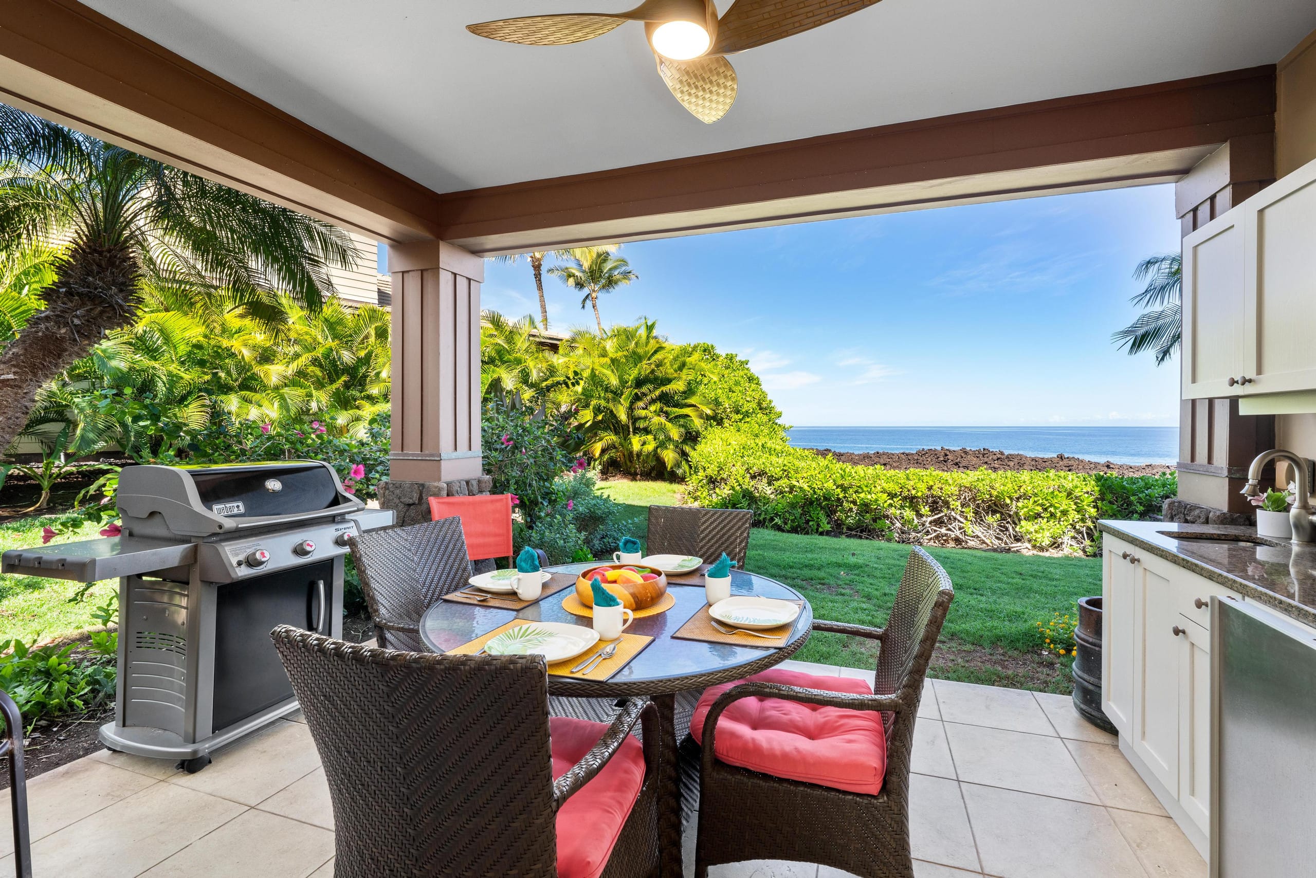 Ocean Front With Stunning Views 13E Halii Kai - Main photo