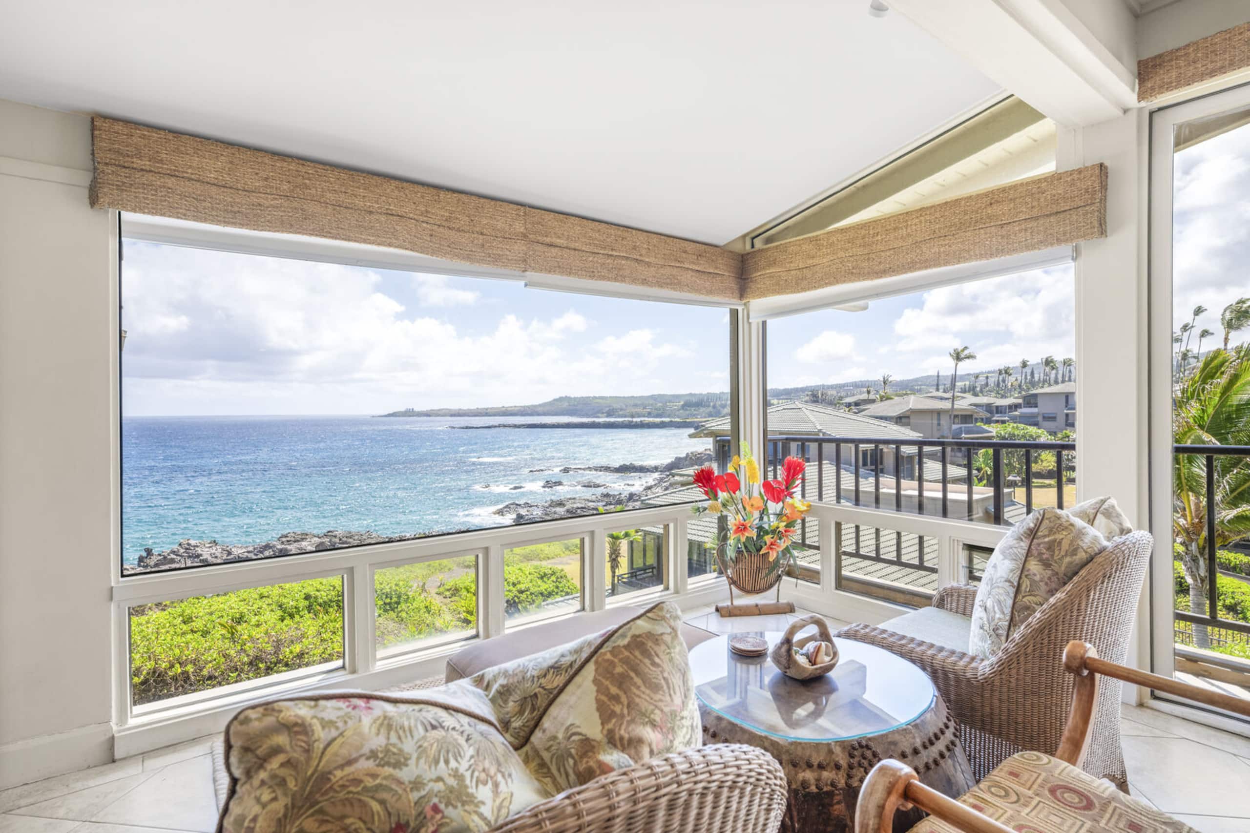 Condo in Lahaina · ★4.83 · 1 bedroom · 1 bed · 2 baths - Image 1