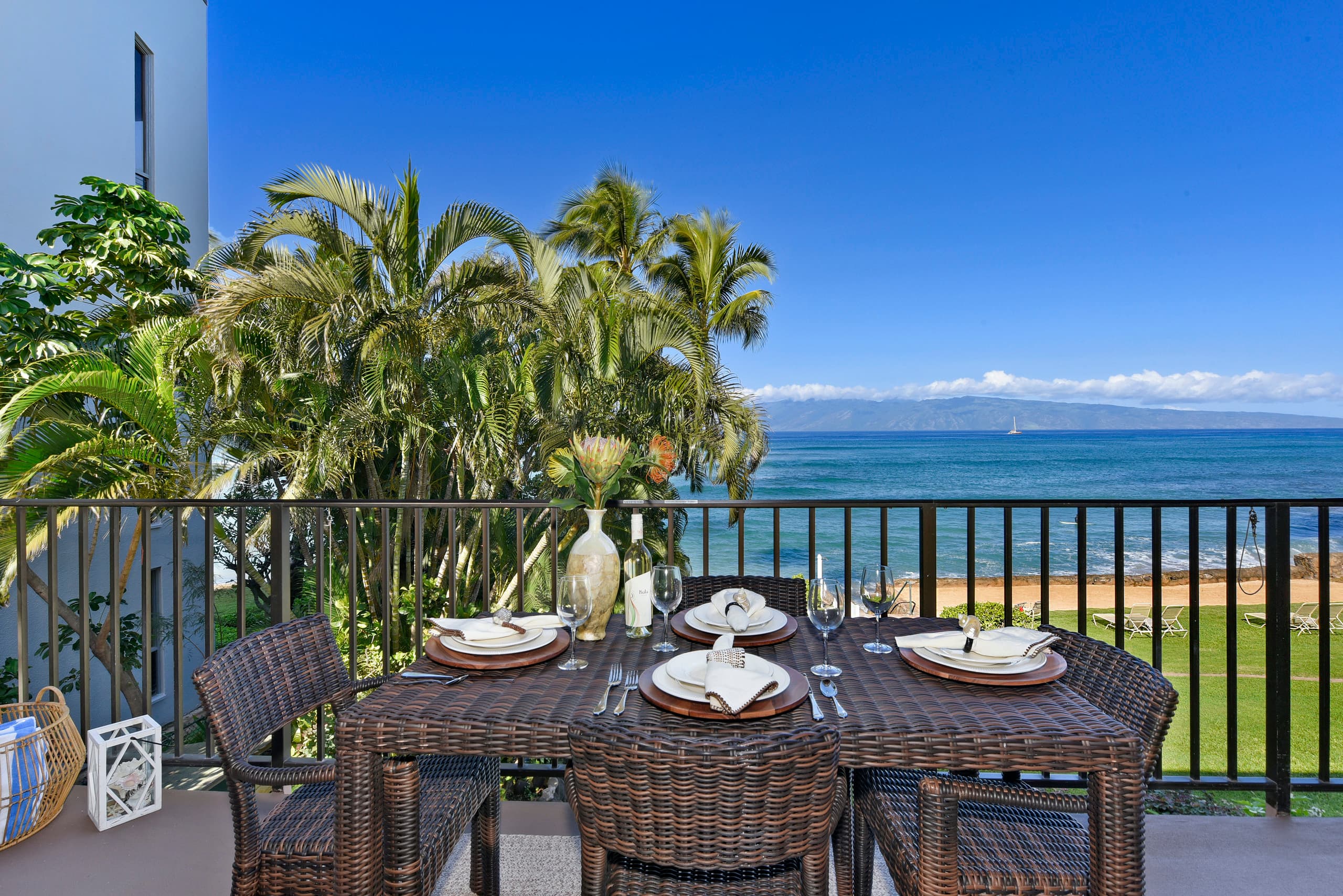 Condo in Lahaina · ★4.85 · 2 bedrooms · 4 beds · 1 bath - Image 34