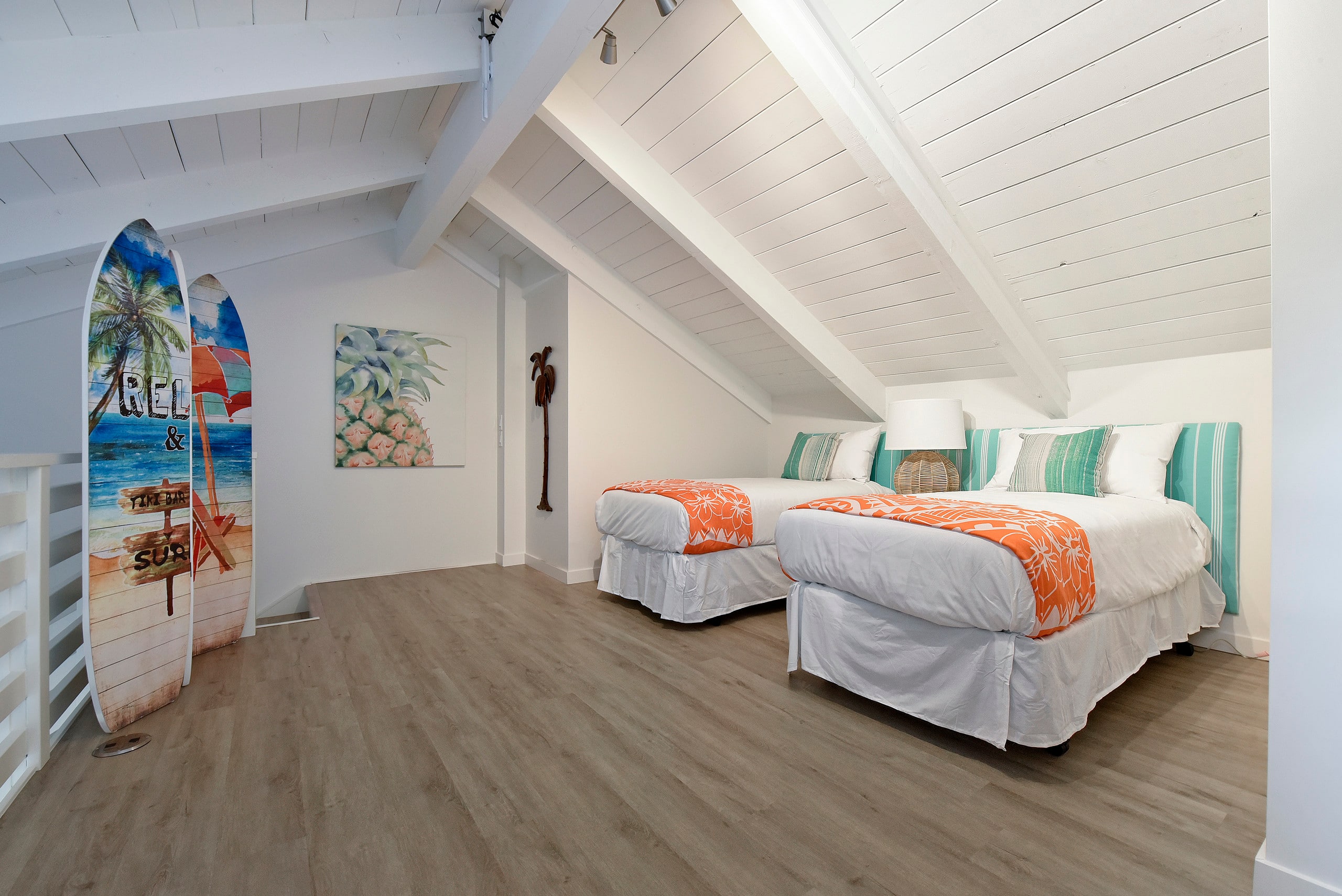 Condo in Lahaina · ★4.85 · 2 bedrooms · 4 beds · 1 bath - Image 19