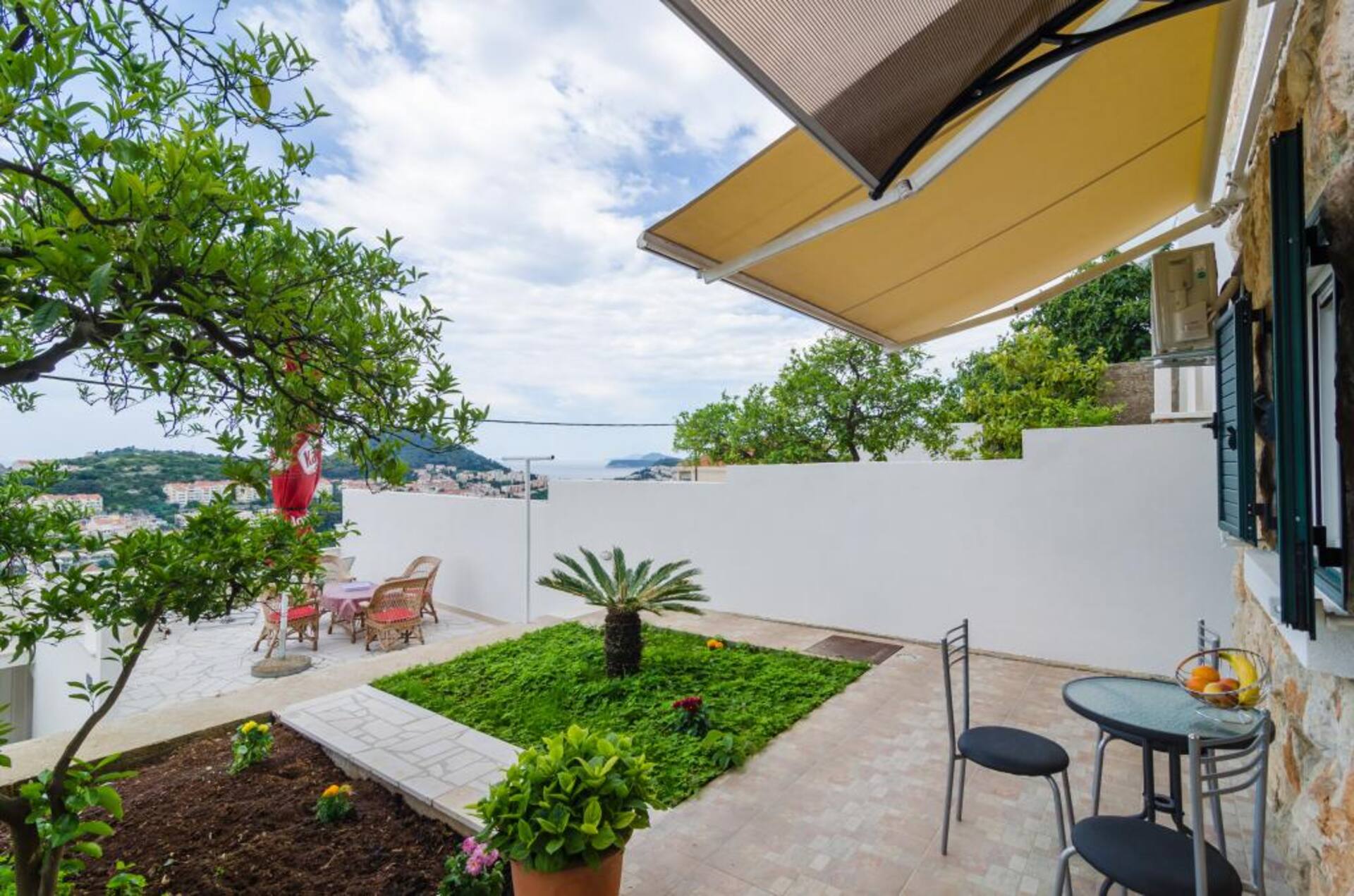 Apartments Lena & Lara - One-Bedroom Apartment with Terrace and Sea View(Lara) — photo 4