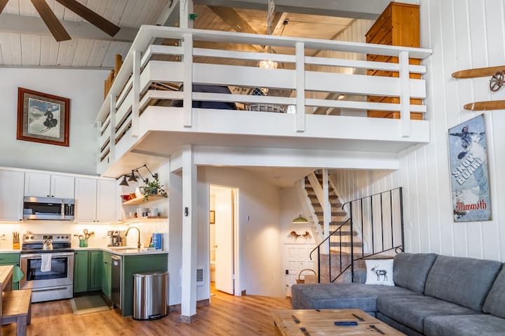 Mammoth Mountain Reservations managed Airbnb listing 1