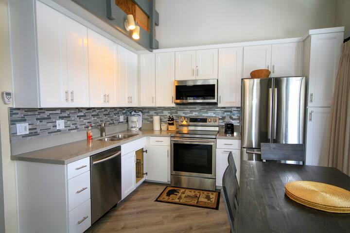 Mammoth Mountain Reservations managed Airbnb listing 3