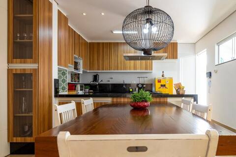 Great location near Esmeralda shopping mall