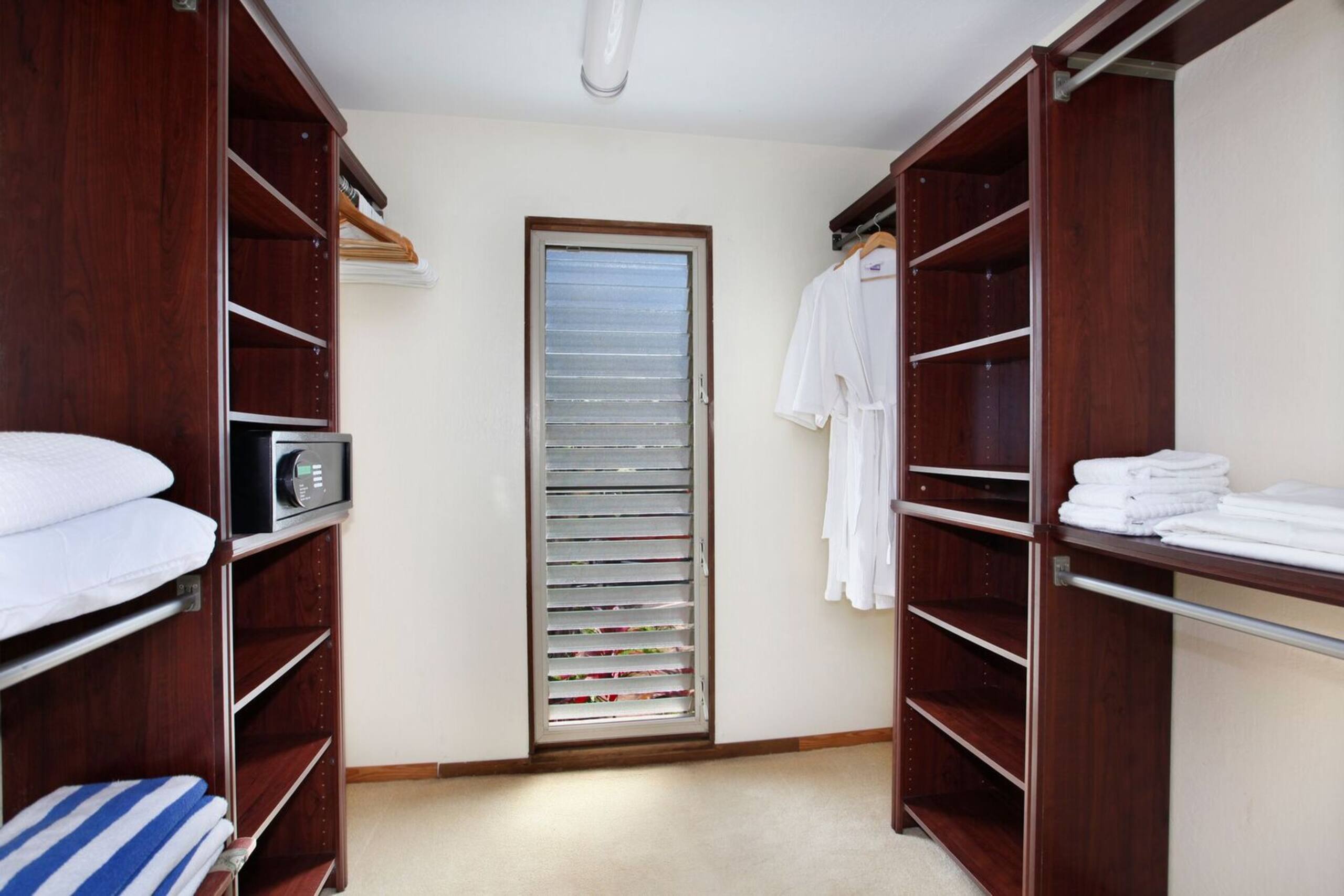 Condo in Koloa · ★4.67 · 1 bedroom · 1 bed · 1 bath - Image 11