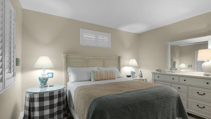 Ზურმუხტის გორა 9