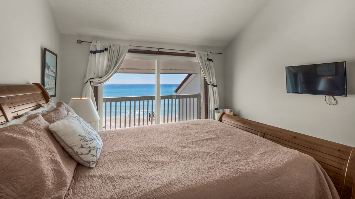 Sun n Surf 2nd Floor Full Bedroom