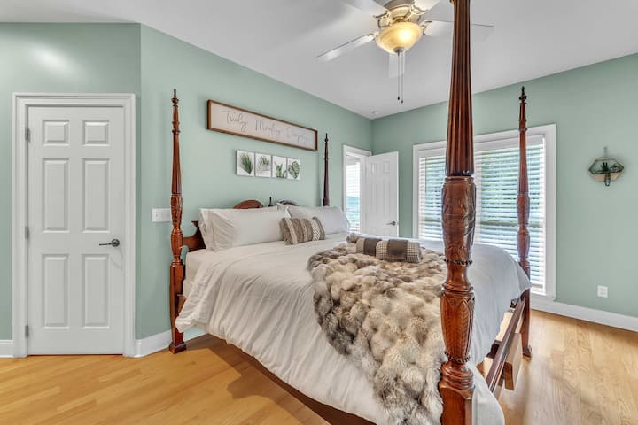 ห้องนอนชั้นหลัก #5 - เตียงคิงไซส์