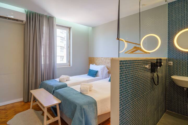 Feel Porto Superb Townhouse gallery image 4