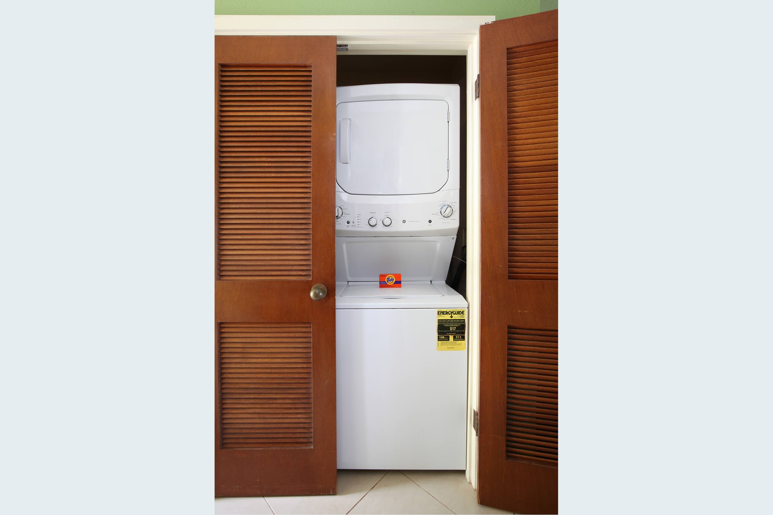 Condo in Koloa · ★5.0 · 1 bedroom · 1 bed · 2 baths - Image 9
