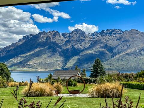 Oraka Lodge | views, outdoor fire and spa