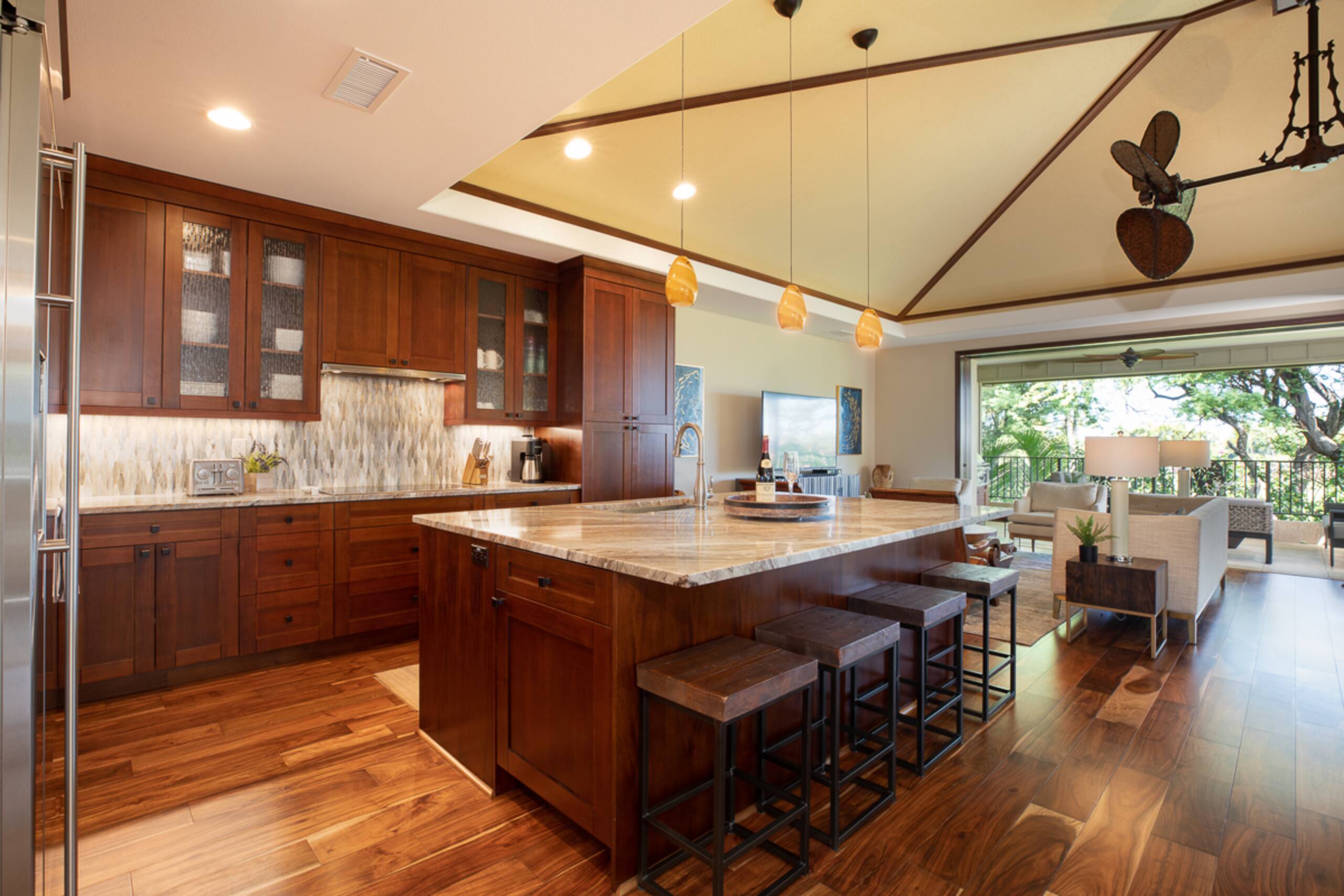 Home in Waimea · ★4.78 · 4 bedrooms · 6 beds · 3.5 baths - Image 17