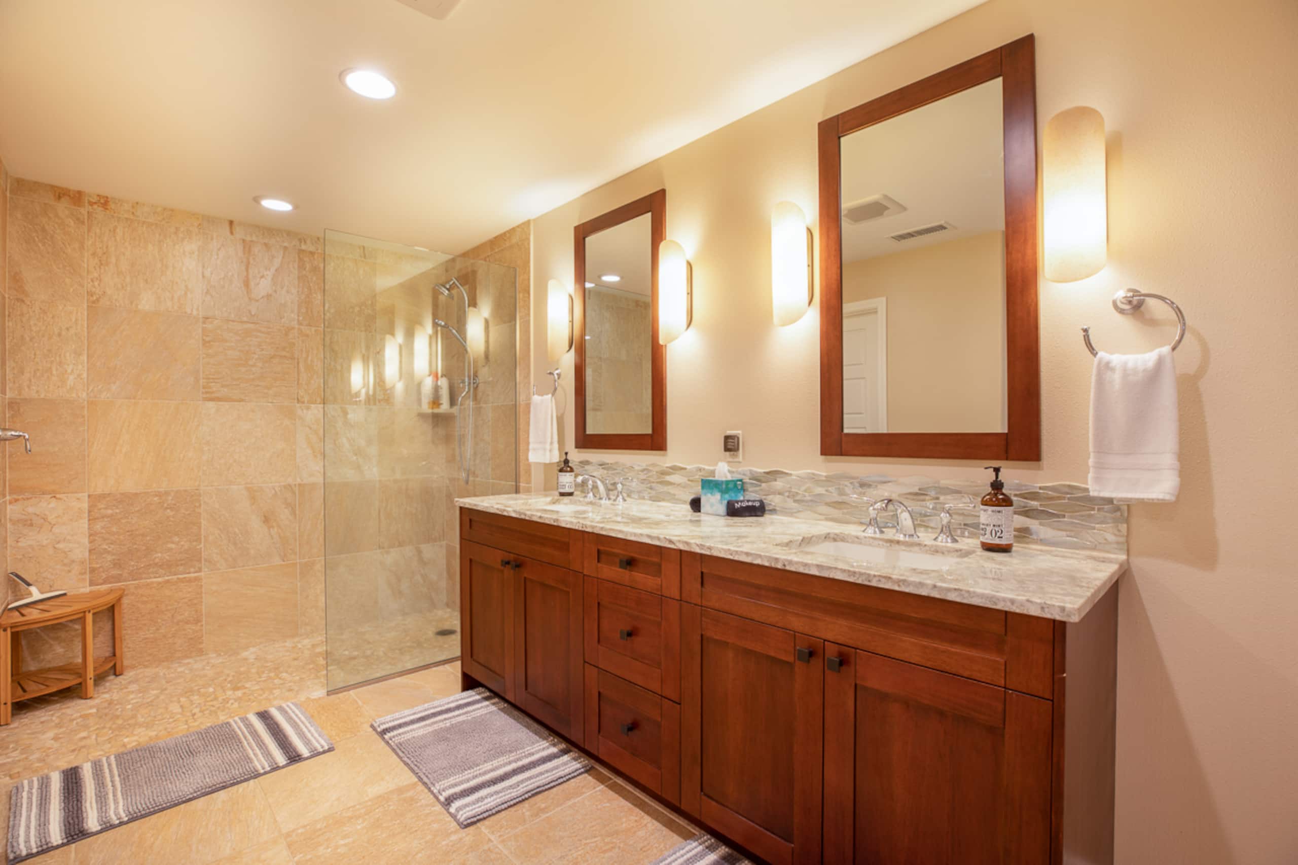 Home in Waimea · ★4.78 · 4 bedrooms · 6 beds · 3.5 baths - Image 11
