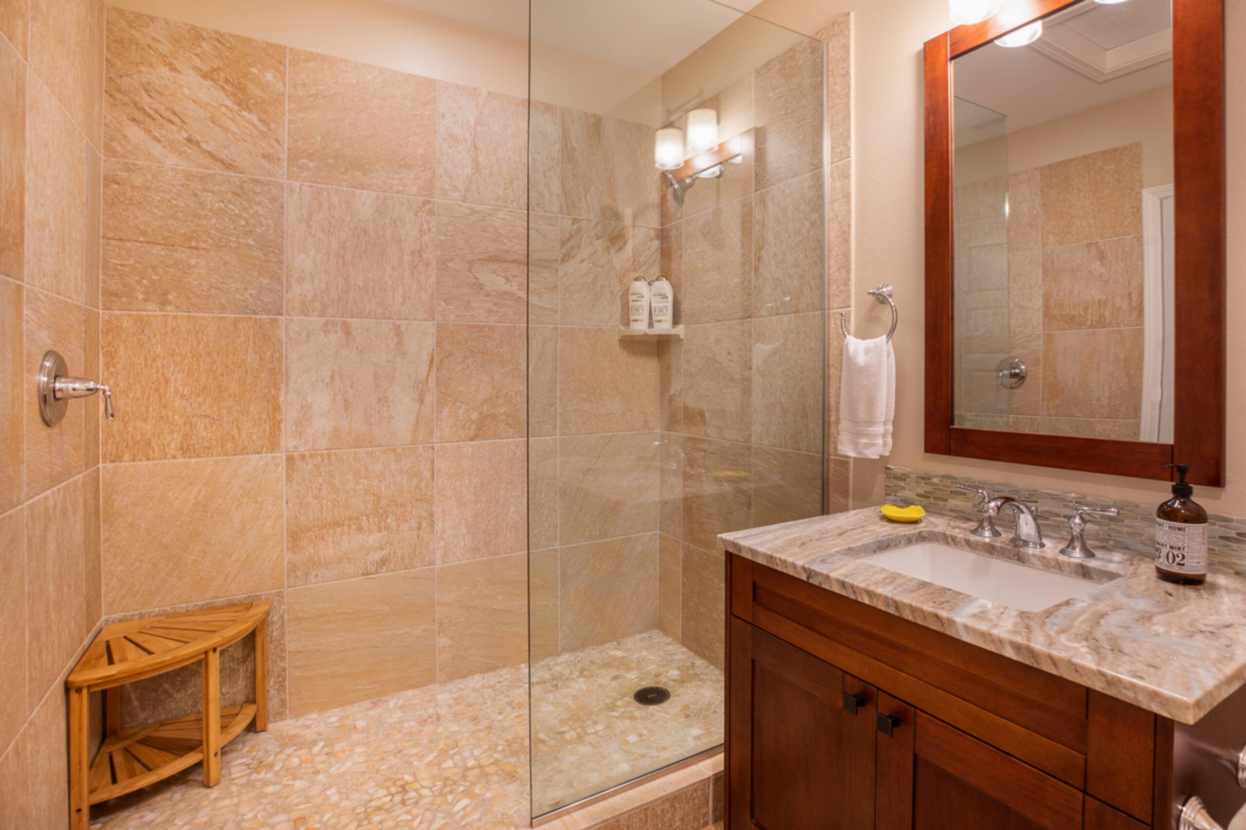 Home in Waimea · ★4.78 · 4 bedrooms · 6 beds · 3.5 baths - Image 10