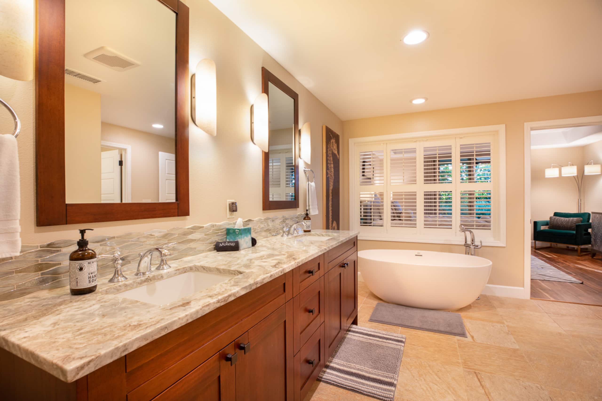 Home in Waimea · ★4.78 · 4 bedrooms · 6 beds · 3.5 baths - Image 8