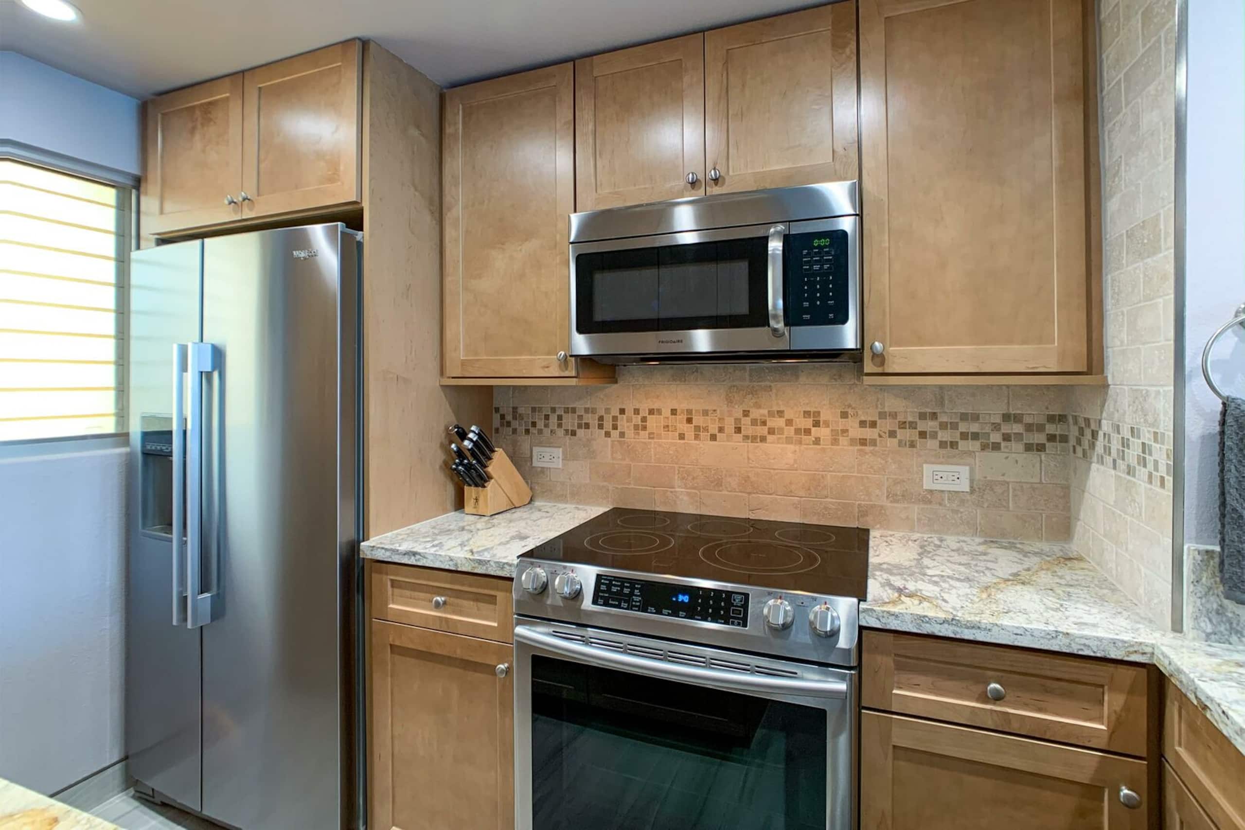 Condo in Kihei · ★4.89 · 1 bedroom · 2 beds · 1 bath - Image 3