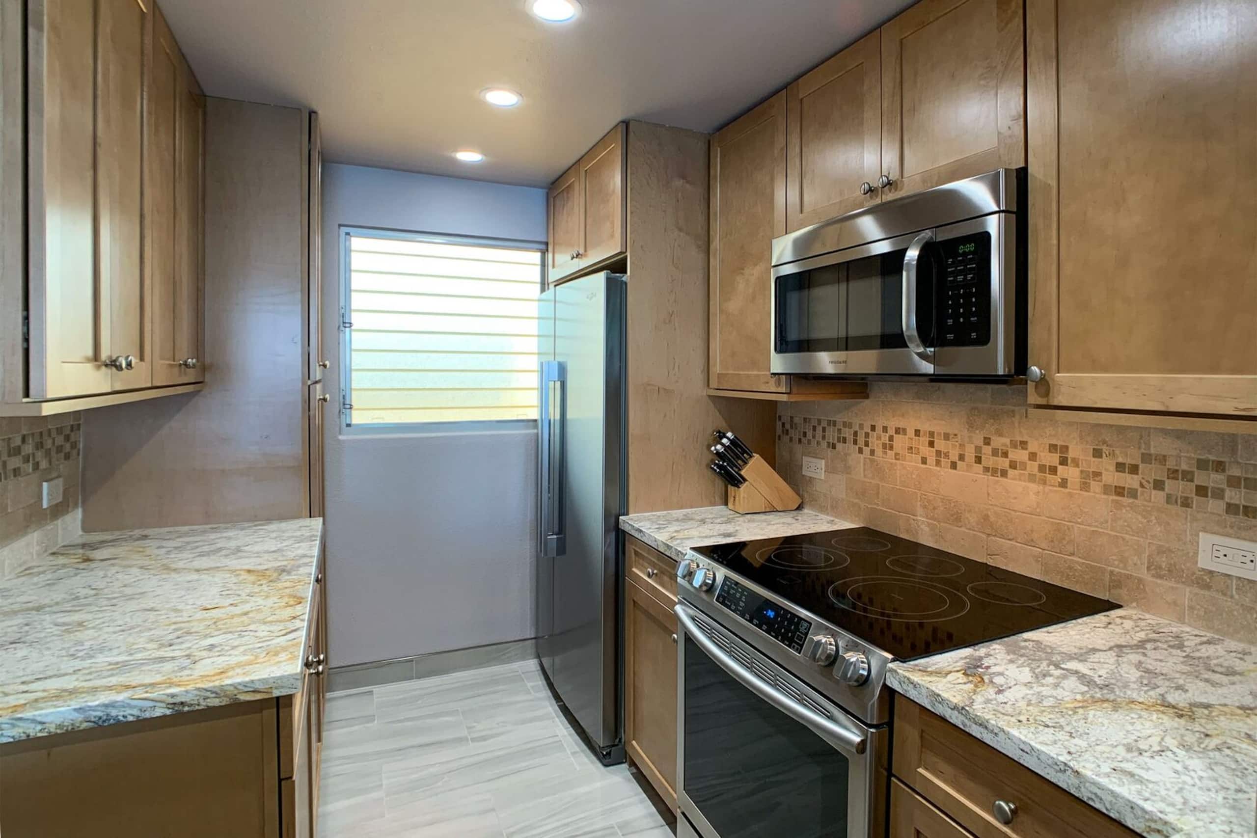 Condo in Kihei · ★4.89 · 1 bedroom · 2 beds · 1 bath - Image 16