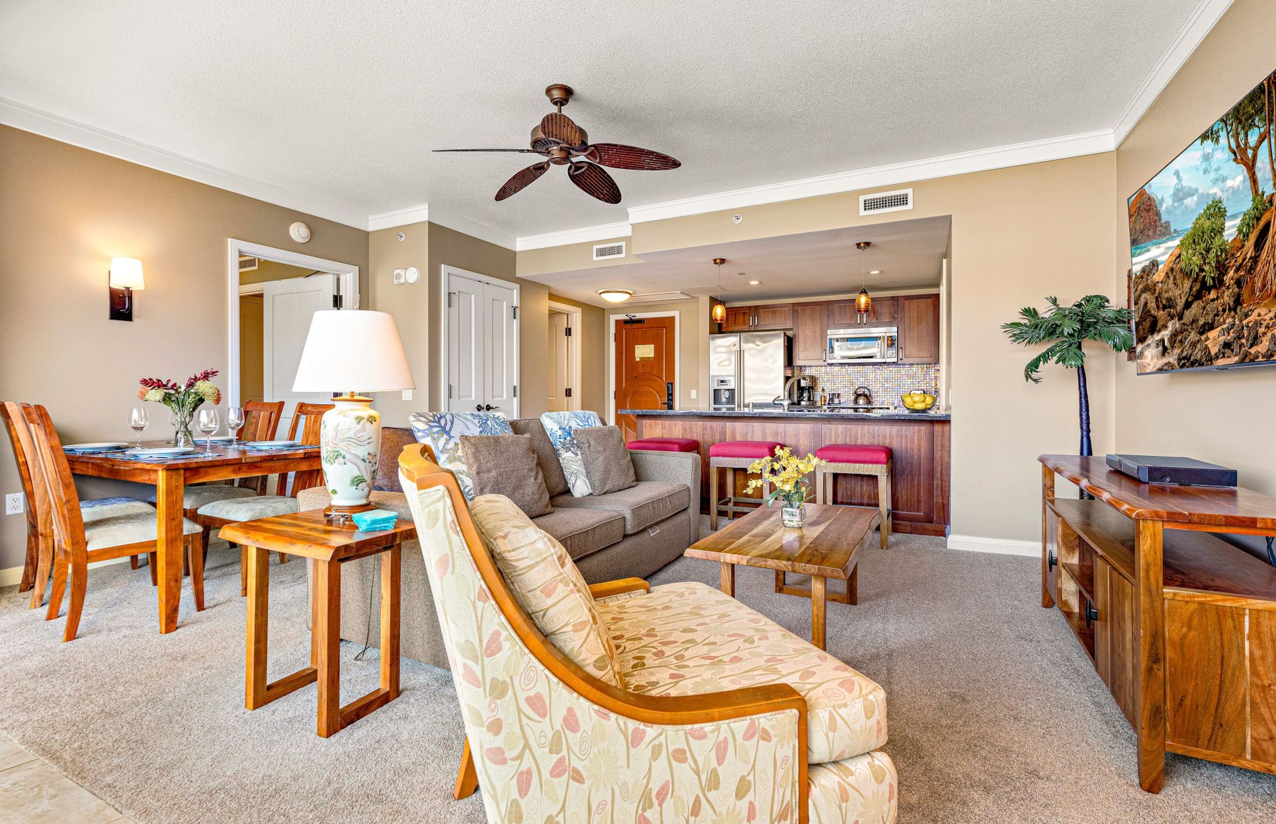 Condo in Lahaina · ★4.88 · 1 bedroom · 2 beds · 1 bath - Image 10