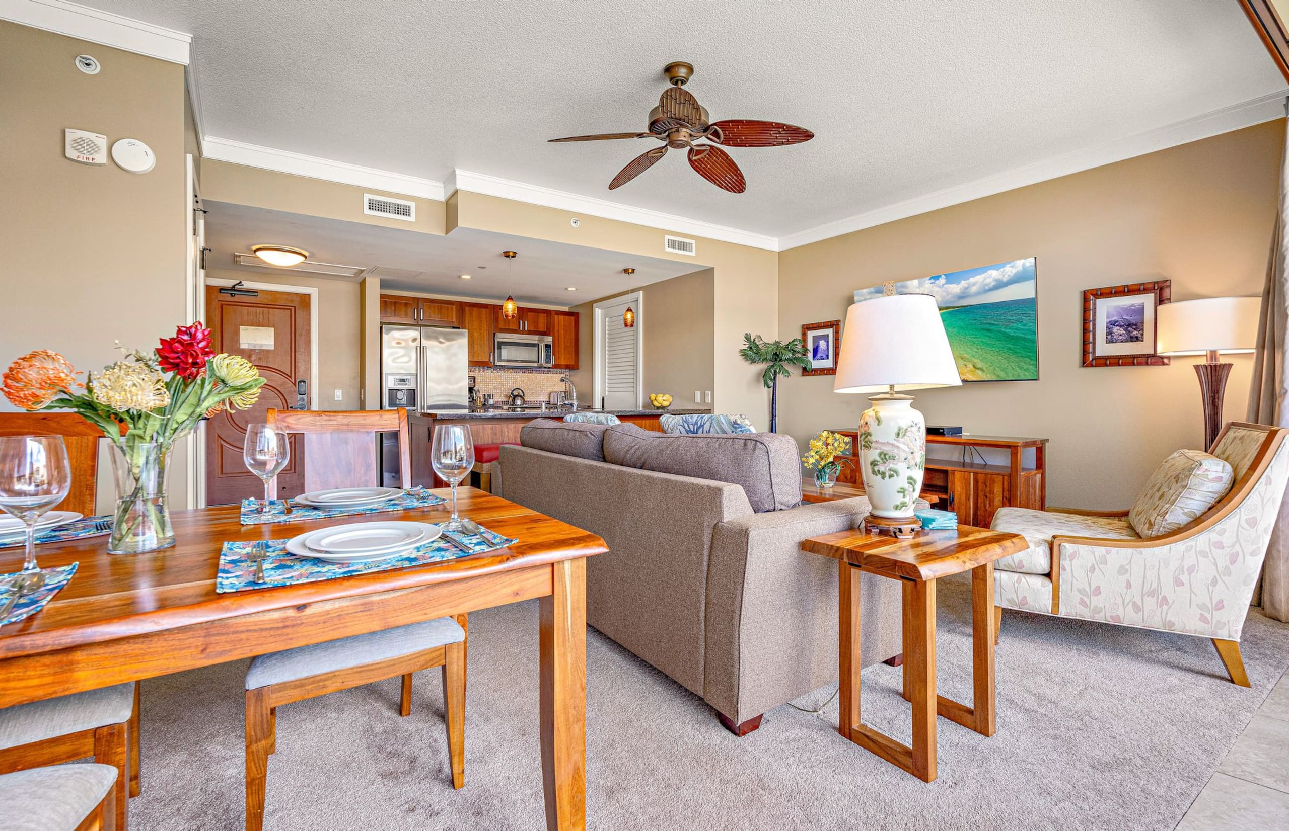 Condo in Lahaina · ★4.88 · 1 bedroom · 2 beds · 1 bath - Image 14