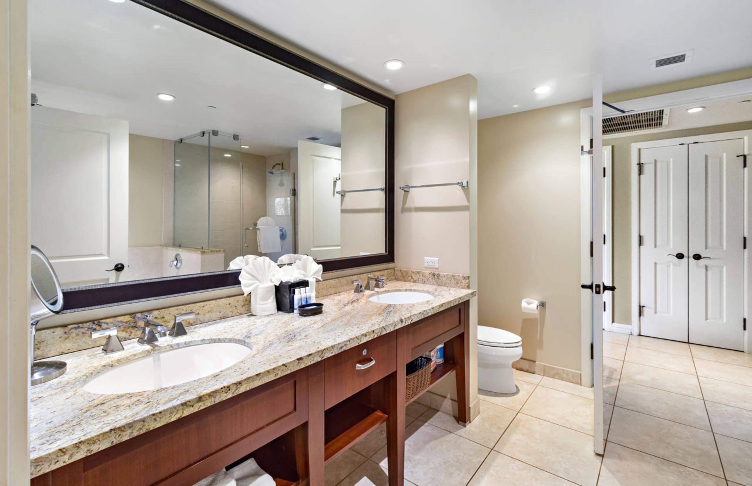 Condo in Lahaina · ★5.0 · 2 bedrooms · 3 beds · 2 baths - Image 15