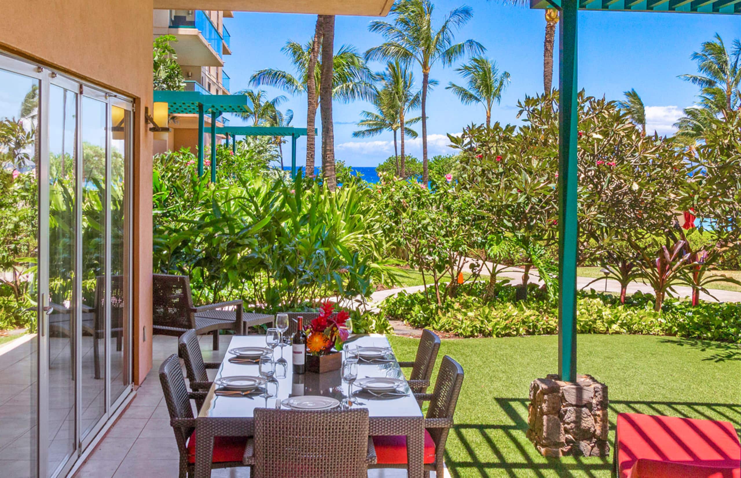 Condo in Lahaina · ★5.0 · 2 bedrooms · 3 beds · 2 baths - Image 4