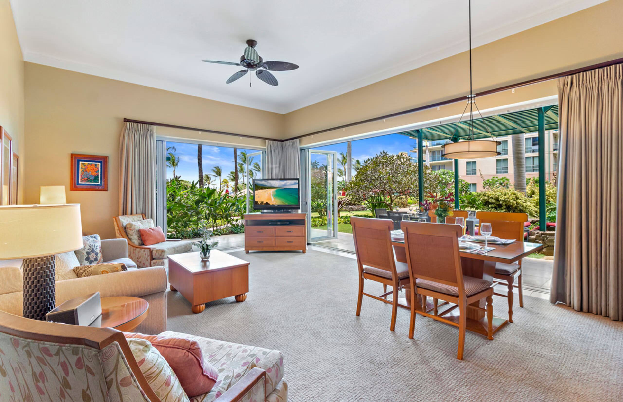 Condo in Lahaina · ★5.0 · 2 bedrooms · 3 beds · 2 baths - Image 11