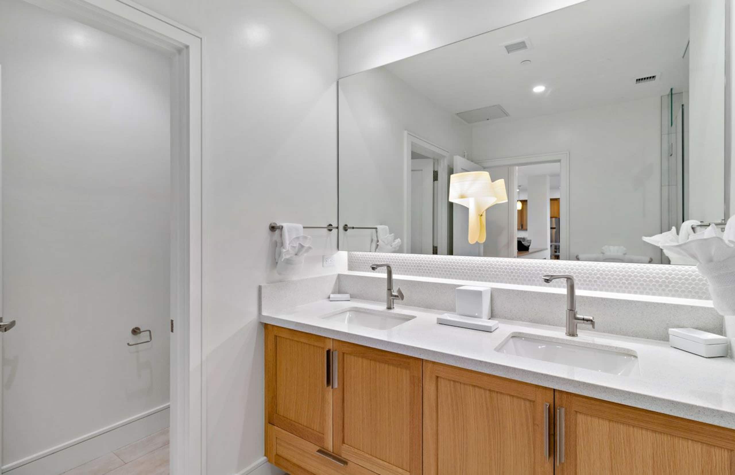 Condo in Lahaina · ★5.0 · 3 bedrooms · 4 beds · 3 baths - Image 20
