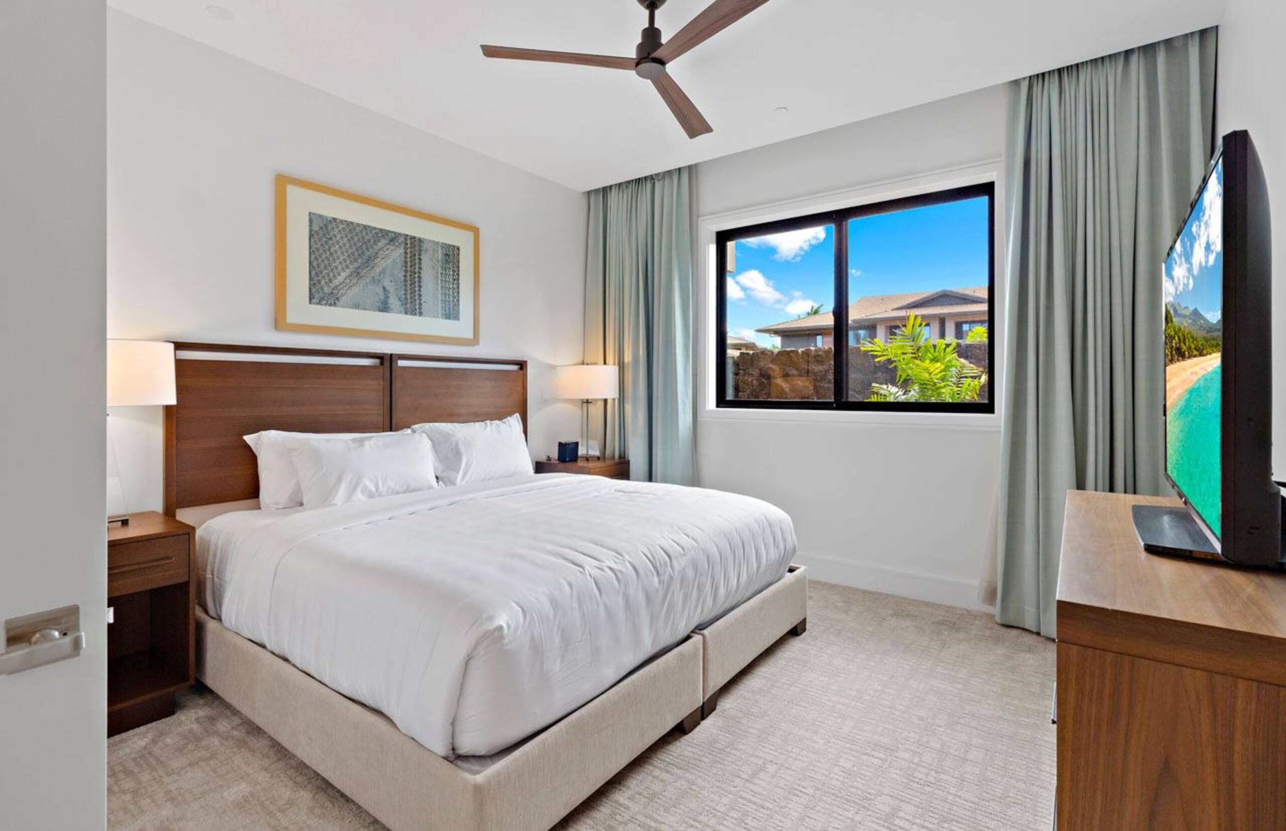 Condo in Lahaina · ★5.0 · 3 bedrooms · 4 beds · 3 baths - Image 25
