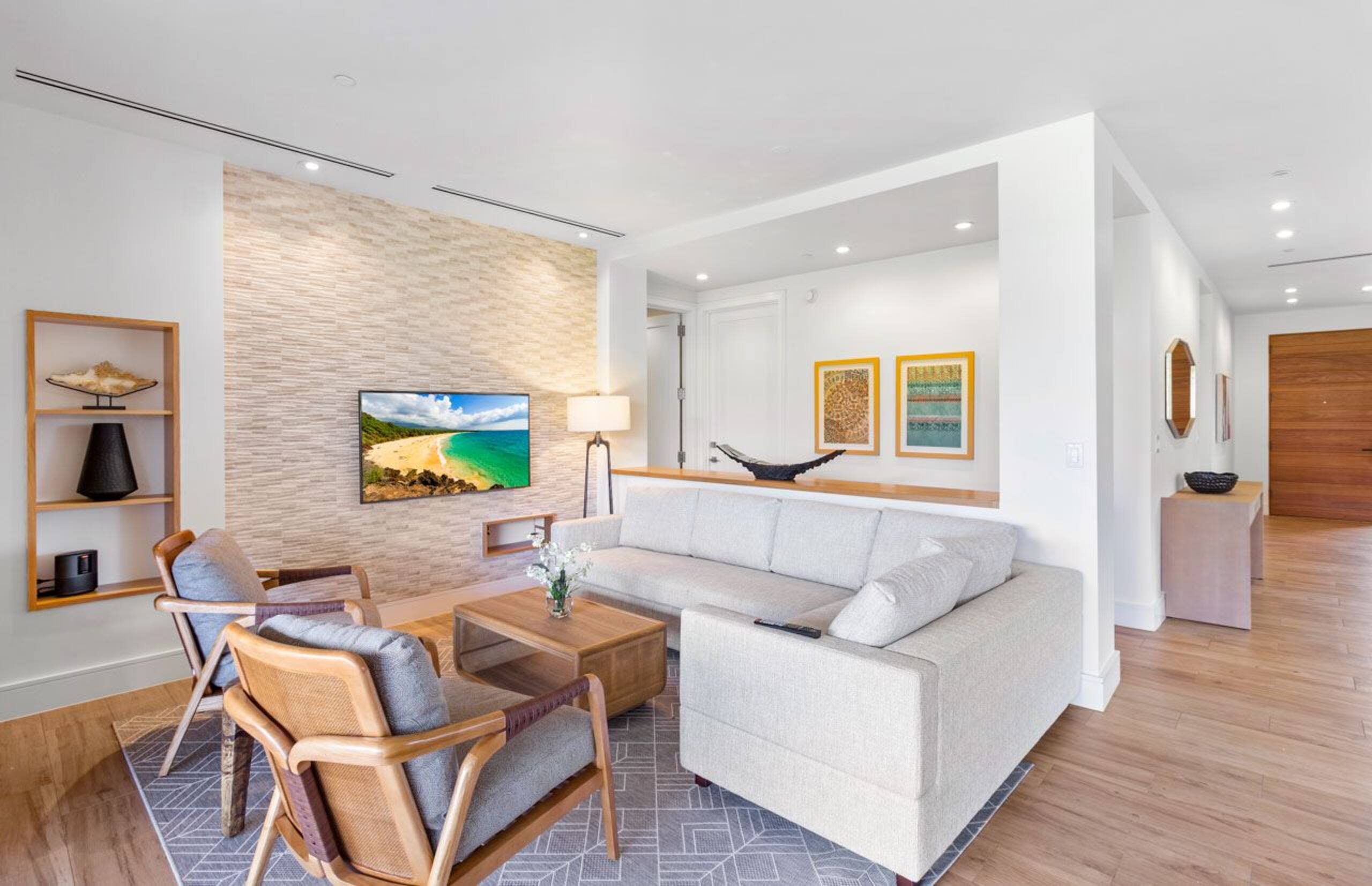 Condo in Lahaina · ★5.0 · 3 bedrooms · 4 beds · 3 baths - Image 11