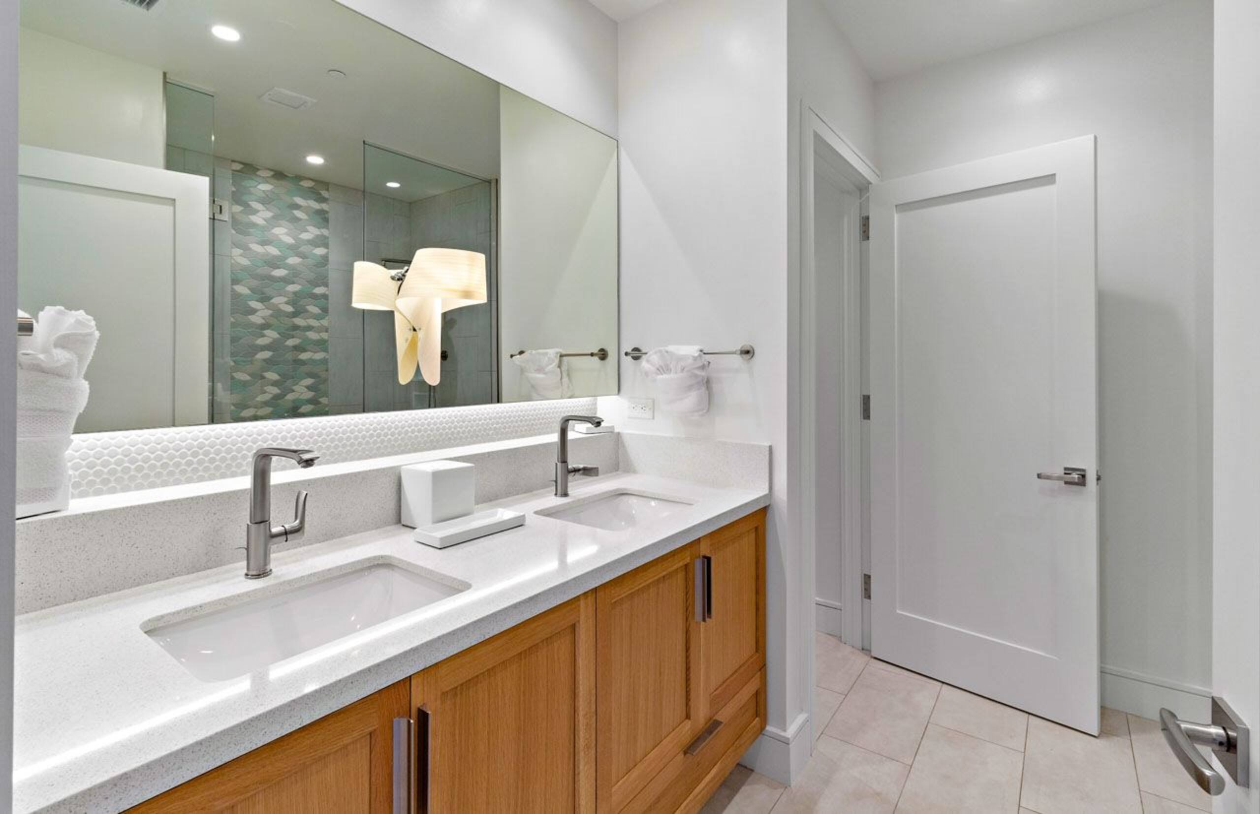 Condo in Lahaina · ★5.0 · 3 bedrooms · 4 beds · 3 baths - Image 23