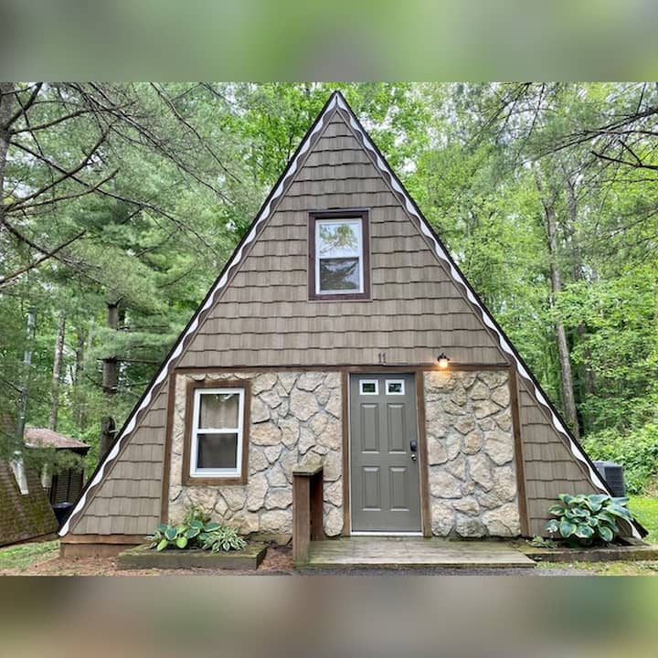 A-frame #11 - Hosted By The Chalets