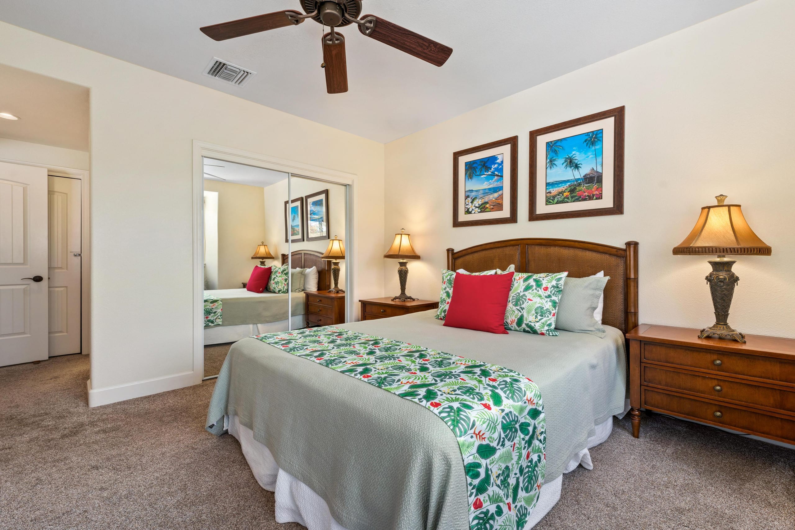 Townhouse in Waimea · ★4.75 · 2 bedrooms · 2 beds · 2.5 baths - Image 8