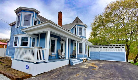 The River House | 3BR,2.5BA,Hot Tub, in Ohiopyle!