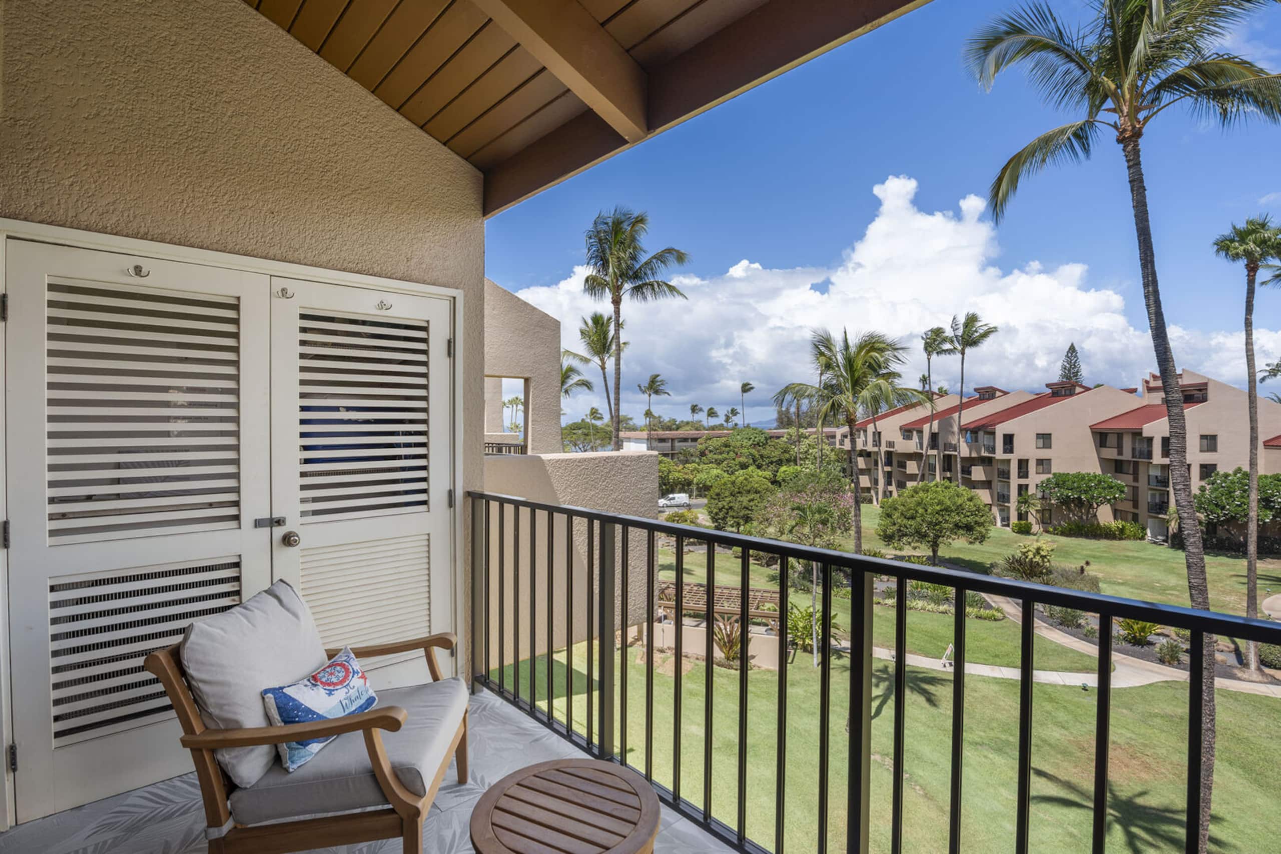 Condo in Kihei · ★5.0 · 2 bedrooms · 3 beds · 2 private baths - Image 37