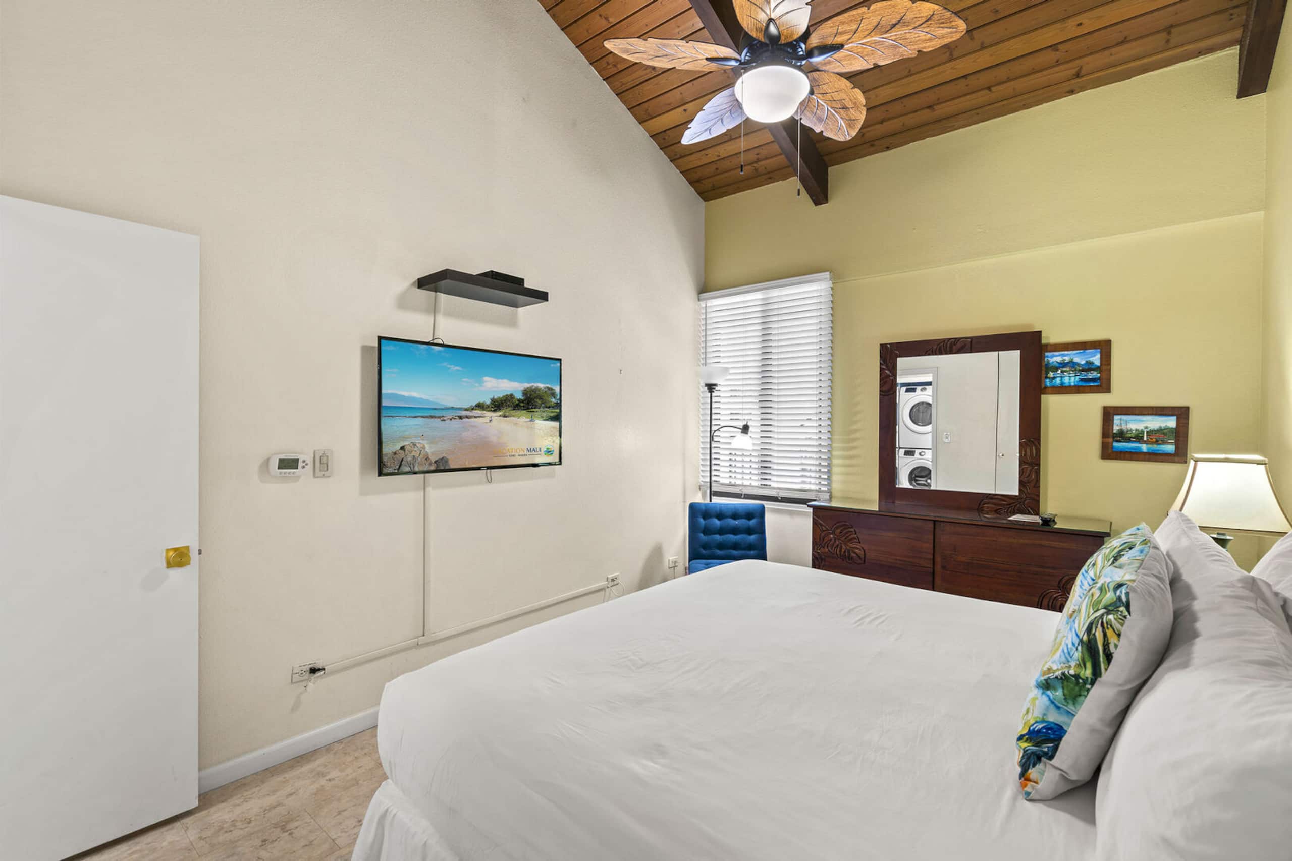 Condo in Kihei · ★5.0 · 2 bedrooms · 3 beds · 2 private baths - Image 25