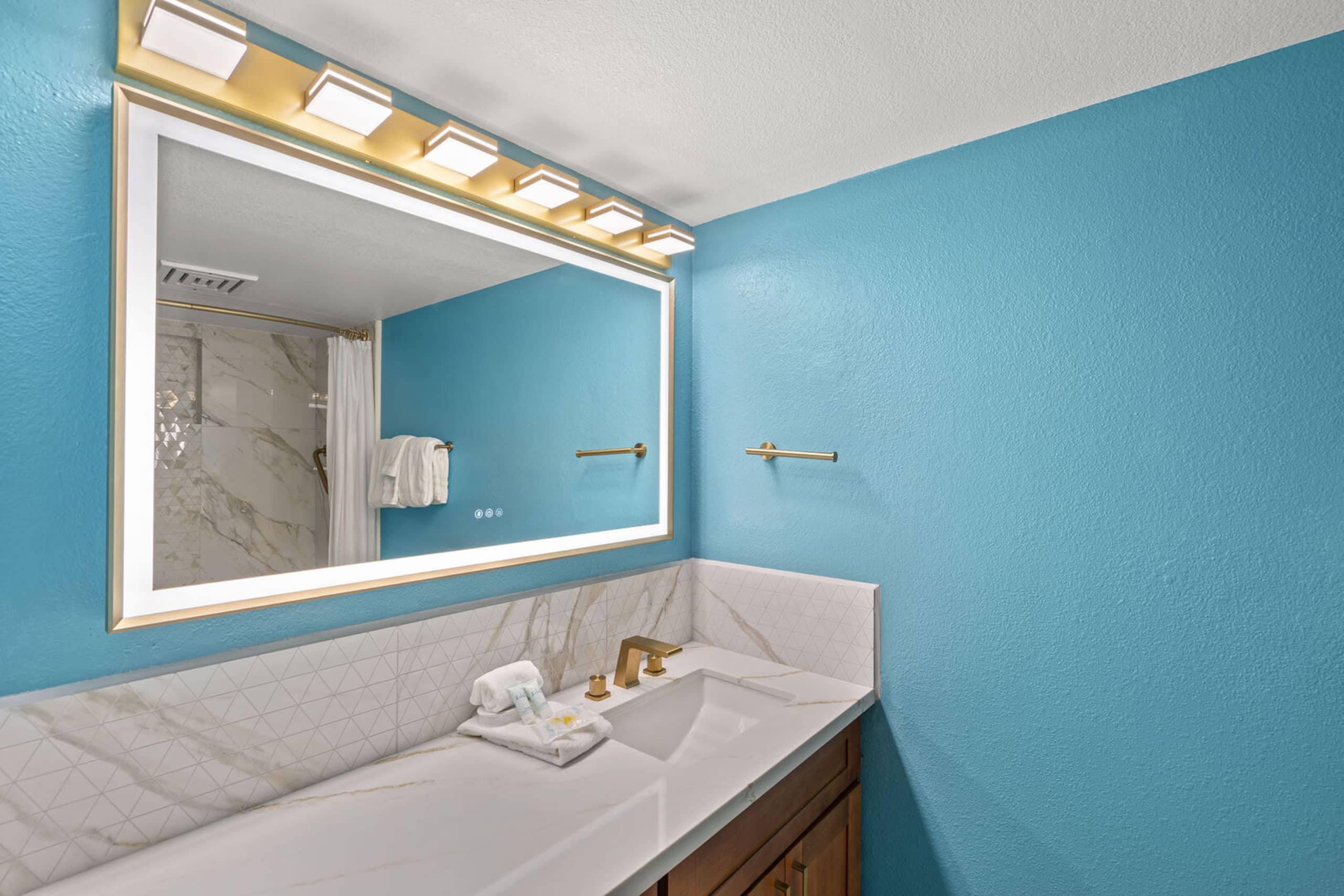 Condo in Kihei · ★5.0 · 2 bedrooms · 3 beds · 2 private baths - Image 34